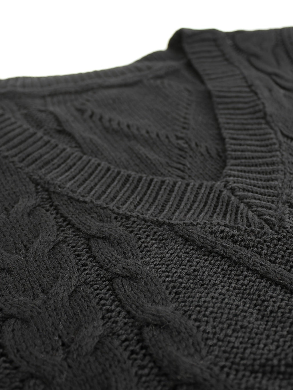 Cora | Cozy Cable-Knit V-Neck Sweater Vest