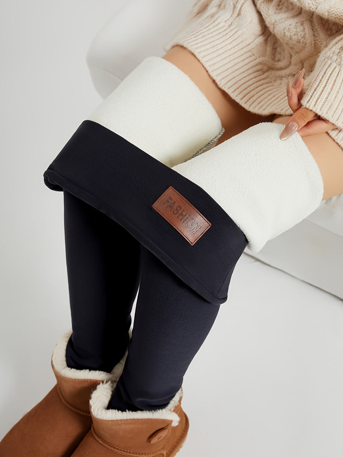 Lorna | High-Waist Cozy Winter Leggings Image