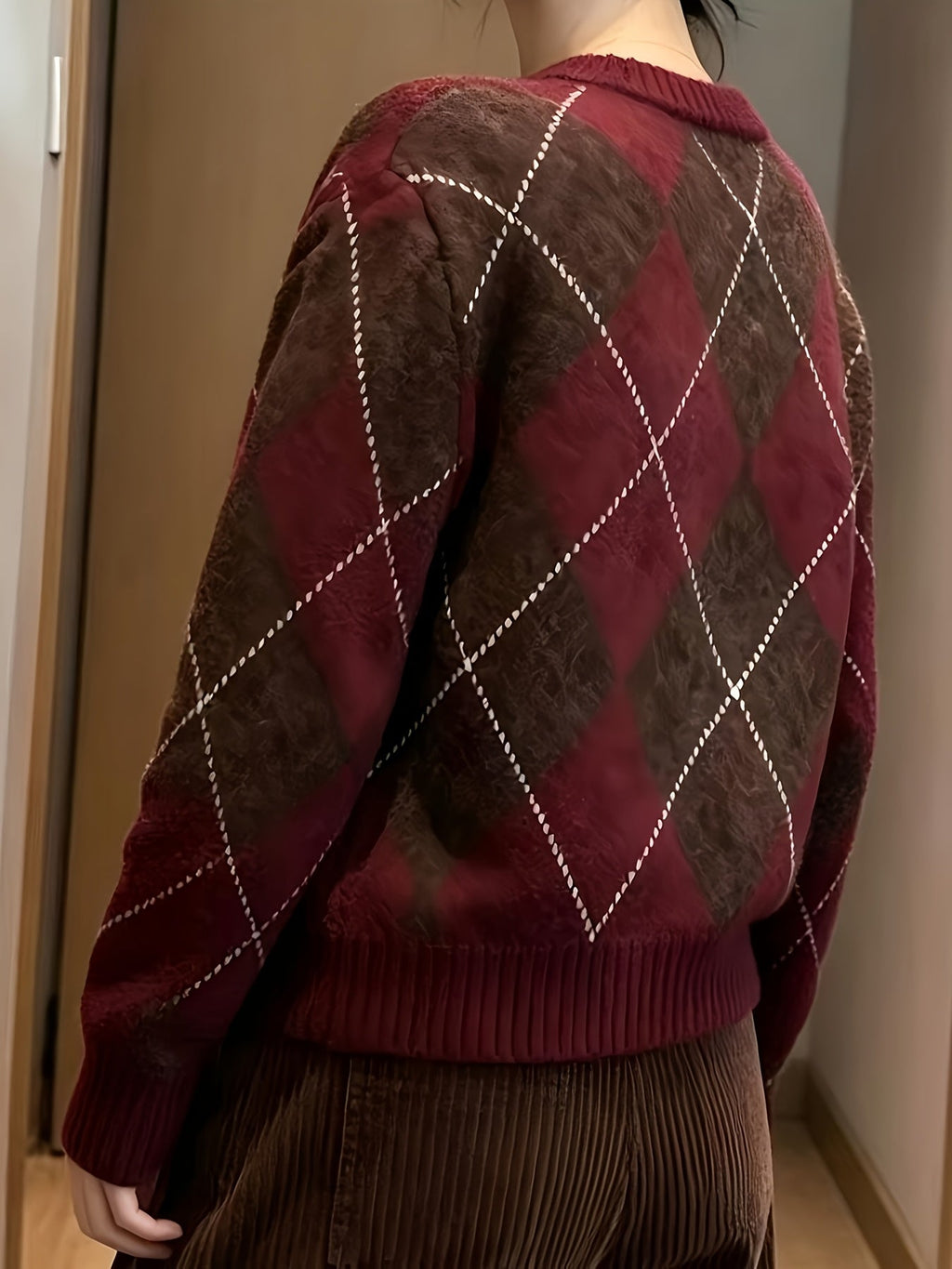 Cassidy | Diamond Argyle Round Neck Sweater
