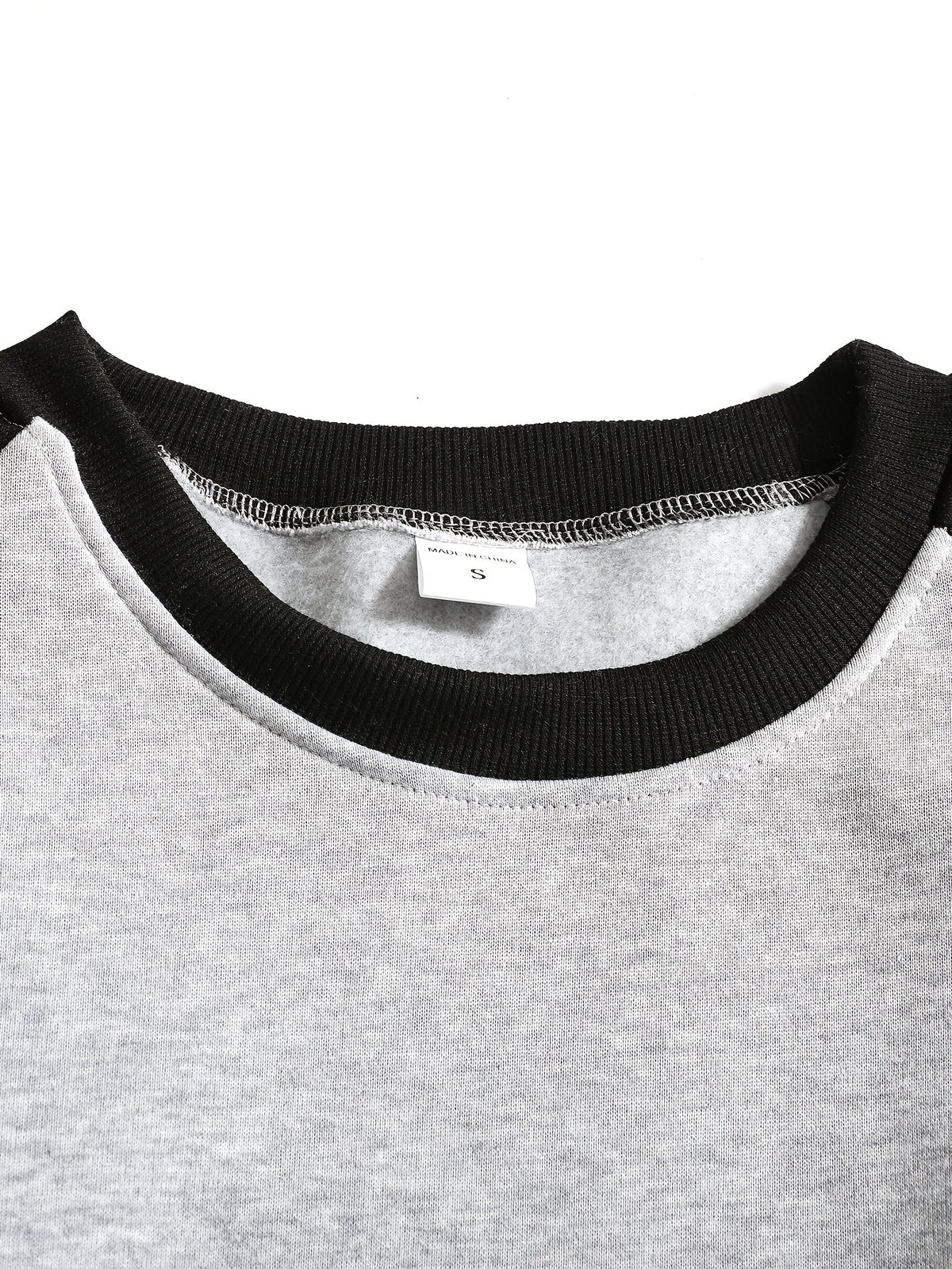 Grady | Classic Raglan Crew Neck Sweatshirt