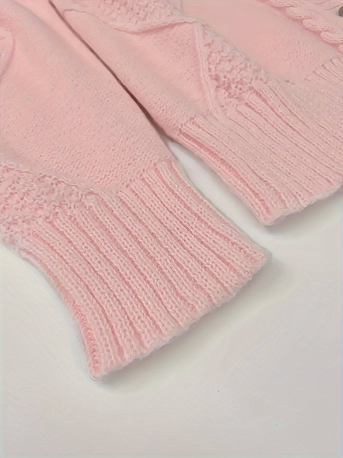 Lucinda | Cozy Cable-Knit Button Cardigan Image