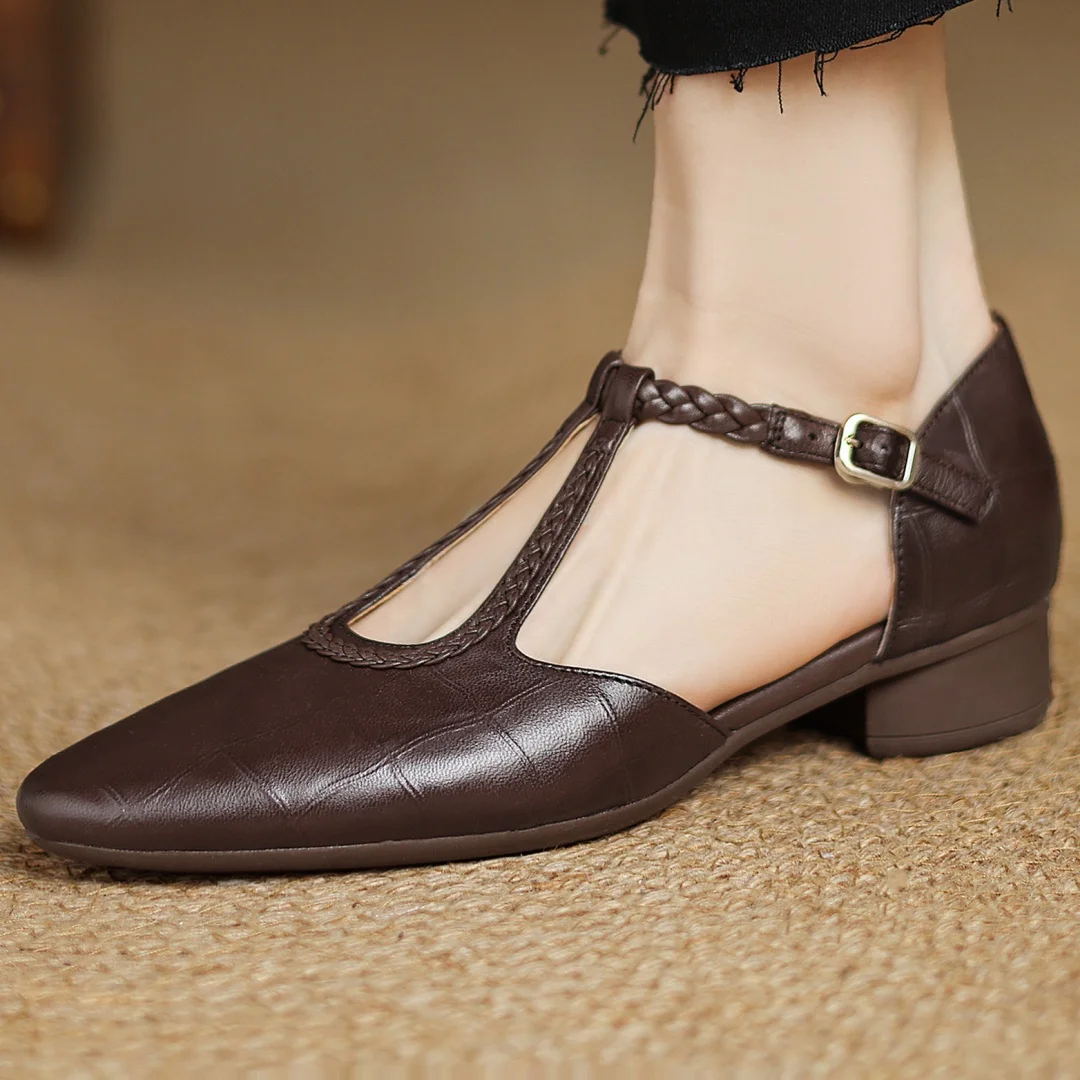 Danielle | Classic Strap Shoes Image