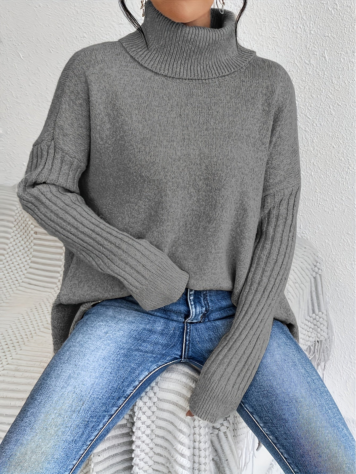 Noelle | Cozy High-Neck Sweater Image