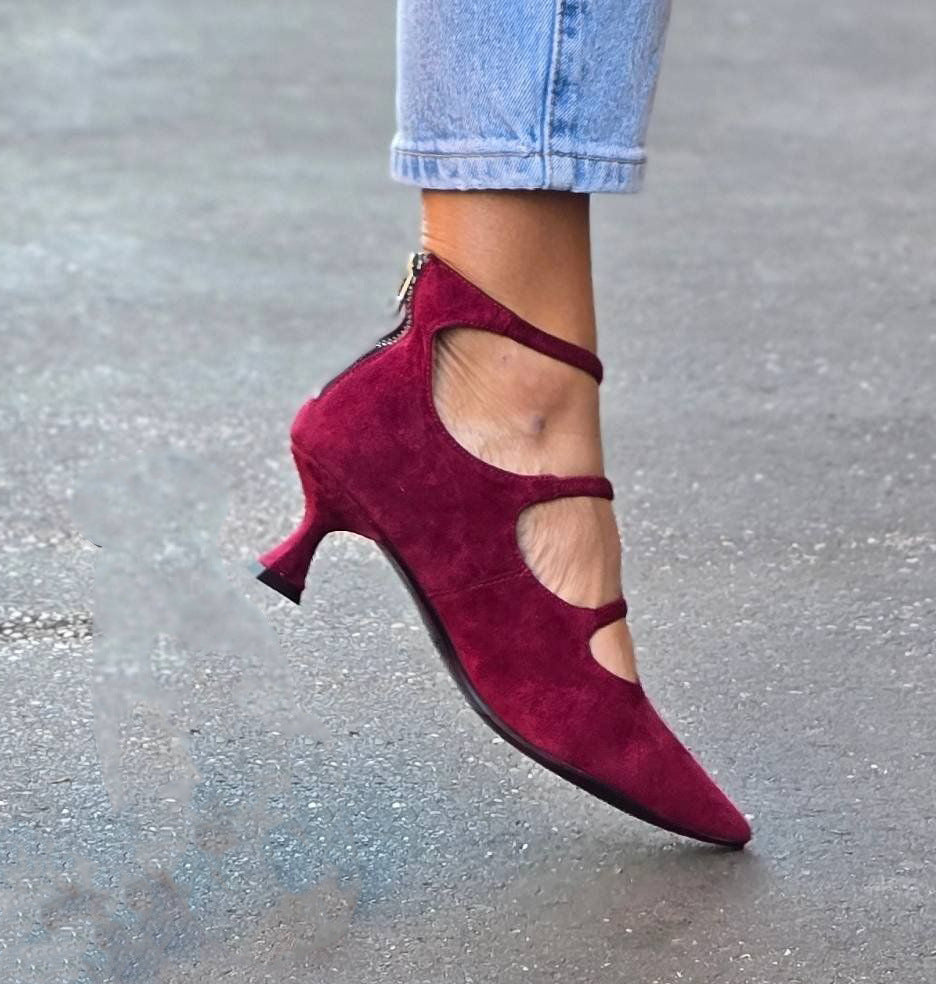 Taylor | Stylish Low Decollete Multi Strap Heels Image