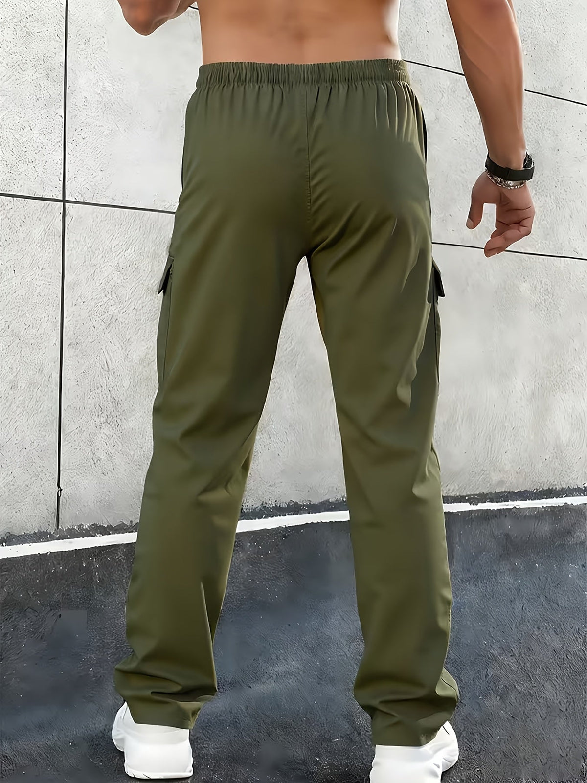 Gavin | Relaxed Multi-Pocket Cargo Pants Image