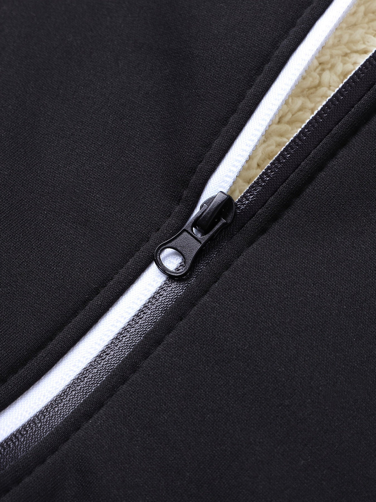 Russell | Cozy Hooded Zip-Up Jacket Image