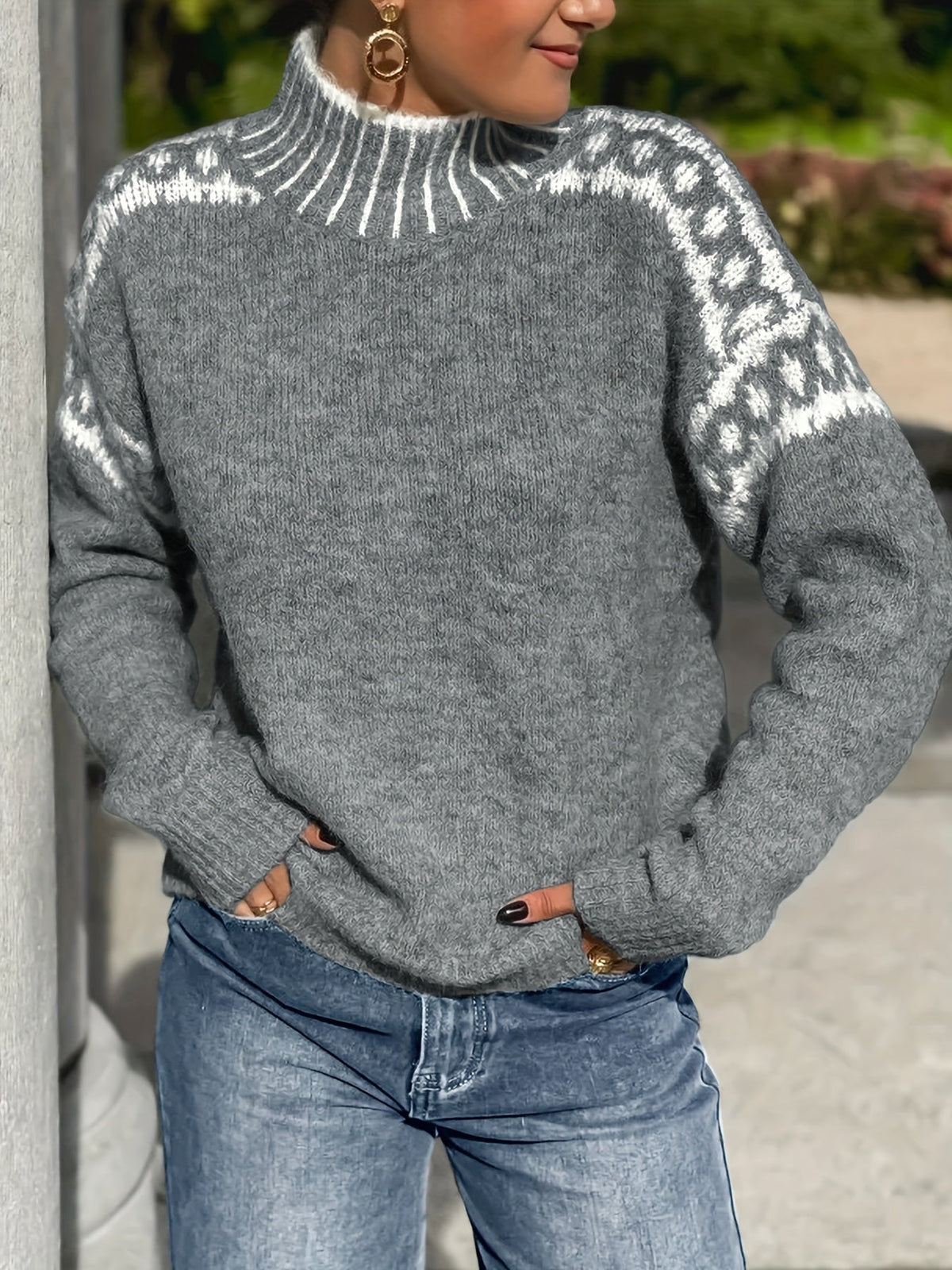 Corinna | Contrast-Trim Mock-Neck Sweater Image