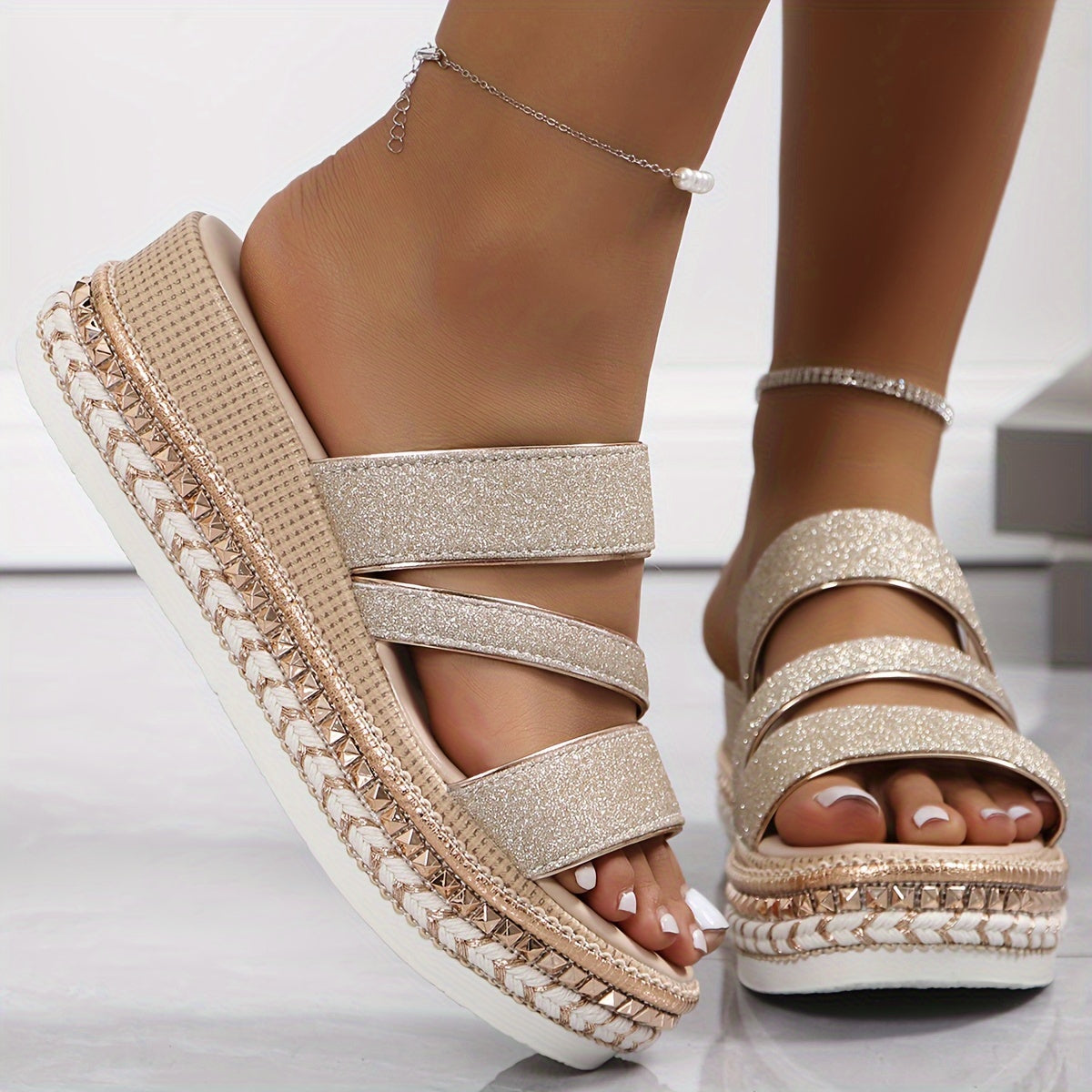 Layla | Premium Comfortable Wedge Sandal Image