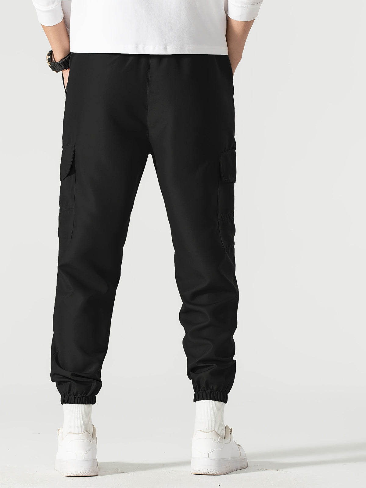 Aaron | Relaxed Cargo Joggers Image