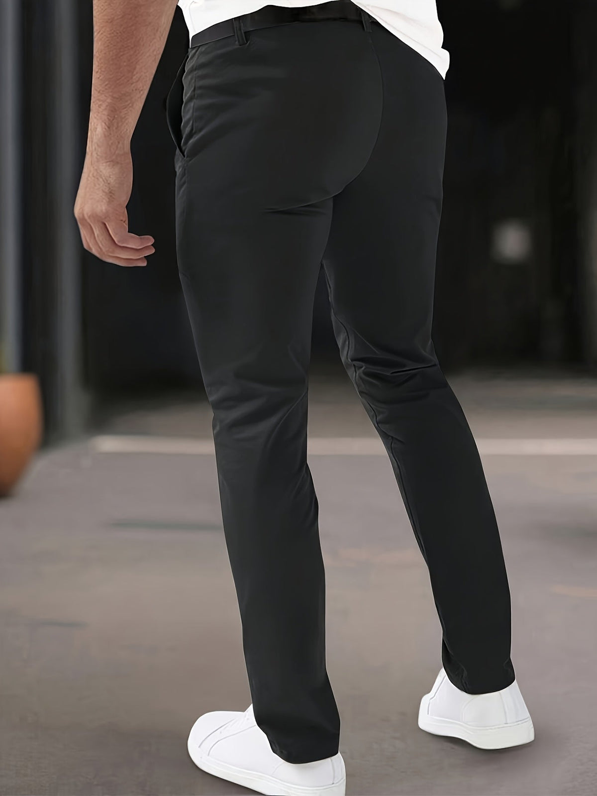 Landon | Tailored Slim-Fit Pants Image