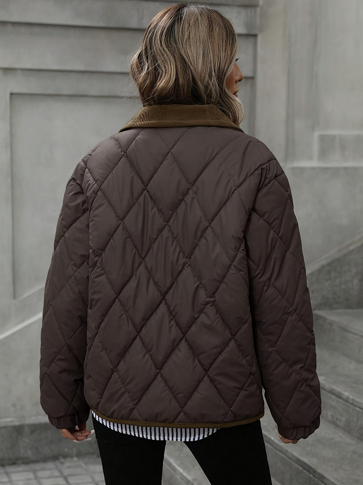 Imogen | Diamond-Quilted Padded Jacket Image