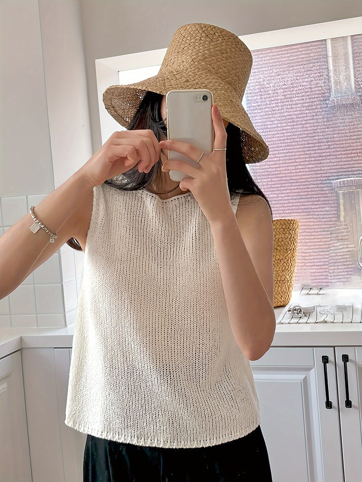 Nina | Relaxed Sleeveless Top Image