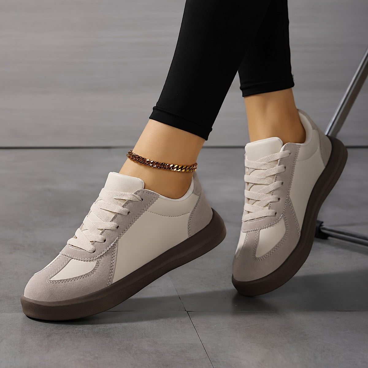 Frances | Everyday Lace-Up Sneakers