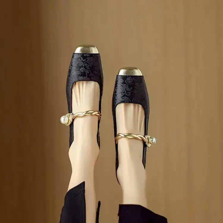 Camille | Vintage Braided Pearl Strap Shoes