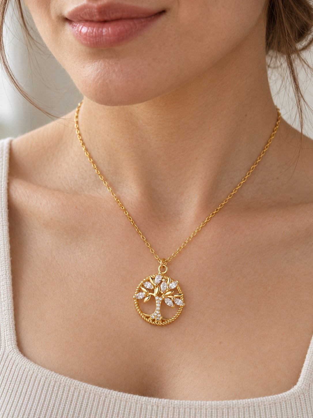 Janet | Elegant Tree of Life Necklace
