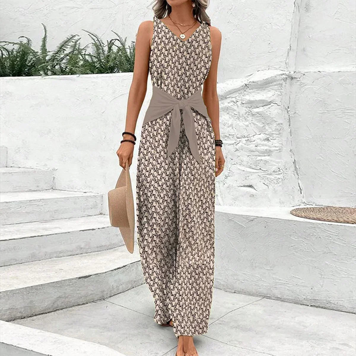 Juliana | Effortless Sleeveless Jumpsuit Image